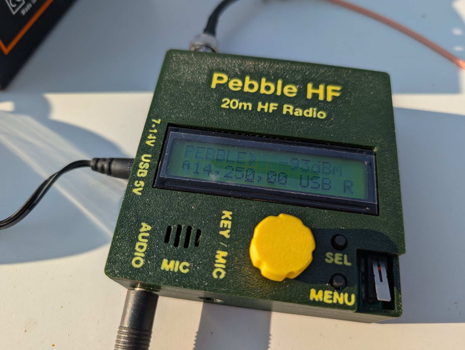 Pebble HF: a low-cost portable QRP radio kit